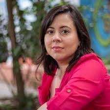 Barbara Toledo's Instagram, Twitter & Facebook