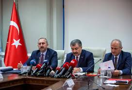 Mücadele bütünlüğü açısından susuyor olmamız edebimizden. Bakan Gul Koronavirus Bilim Kurulu Toplantisi Na Katildi