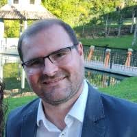 100+ perfis com “Hack”