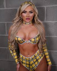 Hot Tiffany Stratton Photos - PWPIX.net