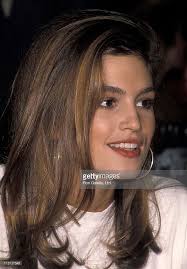 Model Cindy Crawford Attends A Press Conference To Announce Her Cindy Crawford Cindy Crawford Young 90s Grunge Hair
