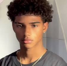 Shawna Munoz (mzamc8911)