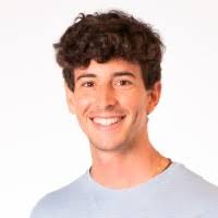 60+ perfiles de «Santiago Dominguez»