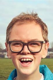 evie moore (@eviemoo04981676)