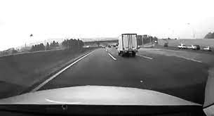 Pinner If You Close Your Eyes Just As It Crashes Your Brain Is Tricked Into Thinking You Ve Actually Died For A Second Thus Relaxing Car Crash Car Gif Crash