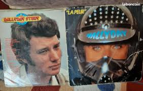 33 TOURS + LIVRE Johnny Hallyday