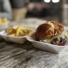 TOP 10 BEST RED ROBIN GOURMET BURGERS near W Parmer Ln, Austin, TX