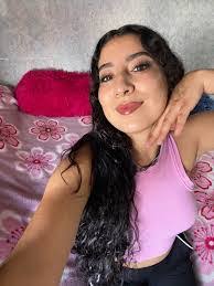 Alexa Nava's Instagram, Twitter & Facebook