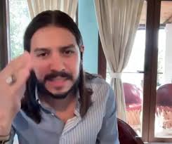 DEJA de PONERTE PROPÓSITOS y CREA...