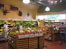 Like The Layout Grocery Store Organic Organic Recipes Healthy Organic Groceries