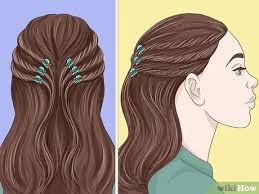 This size is highly versatile for a wide range of hairstyles — they're great to have around to grab. 3 Easy Ways To Wear Claw Clips Wikihow