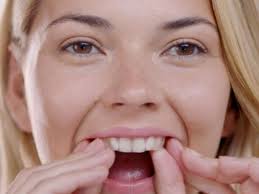 The strips are designed to be used each day, for a maximum of 20 days, with only 30 minutes of application time. Are Crest Whitestrips Safe We Asked An Oral Care Expert