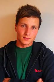 Han spelade död för att leva