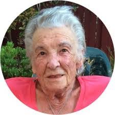 Yvonne Maxey's Instagram, Twitter & Facebook