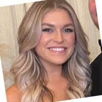 Rachael Lyon's Instagram, Twitter & Facebook