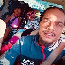 Jonathan Weatherspoon's Instagram, Twitter & Facebook