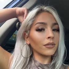 Mariah Kramer (mk_ramer)