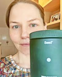 Still can't say enough about this synbiotic from @seed! I have seen so many  improvements with my gut health & skin. Use the code JENNIFERMORRISON25 to  get 25% off at seed.com 🌱♥️