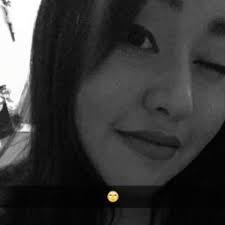 Francisca Henderson's Instagram, Twitter & Facebook