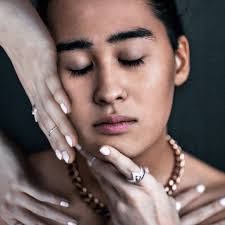 L'ARTISTE SORAN LANCE AUJOURD'HUI SON NOUVEL EXTRAIT « COMFORTABLE »