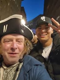 TONIGHT I TOOK MARLON LUNDGREN GARCIA DOWN A DARK ALLEY TO SHOW HIM WHERE  SOMEONE THREW SH*T AT ME WHILE I WAS GIVING A GHOST TOUR & SHOWED HIM  BOSTON’S FREEDOM TRAIL! 🐐 💩 Thanks for an awesome time, ...