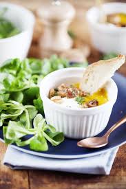 Oeufs Cocotte Au Chevre Frais Et Champignons Sauvages Chefnini Recette Oeufs Cocotte Cocotte Recette Legume