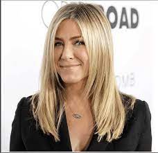 She always wears this hairstyle for her red carpet appearance. Jennifer Aniston S Best Hairstyles Of All Time
