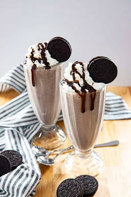 Orieo venila milk shake 