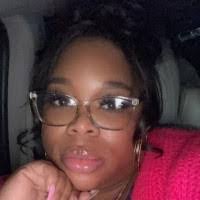 Cassie Manuel's Instagram, Twitter & Facebook