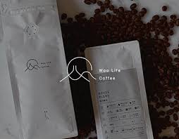 Download Coffee Bag Projects Photos Videos Logos Illustrations And Branding On Behance
