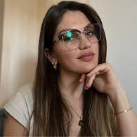 100+ perfiles de «Anna»