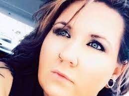 Samantha Clevenger's Instagram, Twitter & Facebook