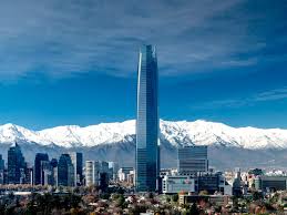 Debido a la decisión del costanera center, gonzalo ramírez reaccionó asegurando que molesta esta cuestión de que echen a la prensa cuando solamente está suicidio. El Rascacielos Costanera Center Simbolo Del Desarrollo Economico De Chile En La Mira Por Los Suicidios Infobae