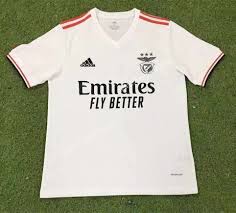 Adidas and benfica's relationship spans more than three decades, having supplied the club's kits over three separate stints from 1983/84 to 1989/20, and most recently, the 1997/98 season to 2026/27. With Chest Ad 2021 2022 Benfica Away White Thailand Soccer Jersey Aaa 503 Benfica