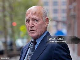 408 Steven Tompkins Stock Photos, High-Res Pictures, and Images