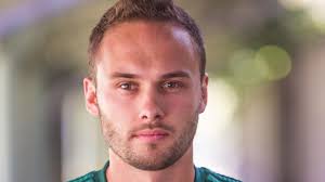 Ex-Motherwell star Tom Hateley reckons Rangers will be too powerful for  Legia