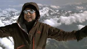 Faut pas rêver est un magazine de reportages diffusé sur fr3 puis france 3, présenté par tania young à partir de 2011 et qui propose aux téléspectateurs de voyager en france et dans le monde. Replay Faut Pas Rever Faut Pas Rever Dans Les Alpes Sur Le Toit De L Europe Du France 3