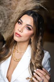 Tania Todd's Instagram, Twitter & Facebook