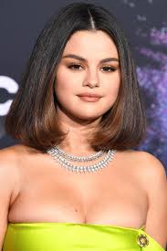 A layered haircut adds volume to long hair and allows for versatility when styling. 35 Best Selena Gomez Hairstyles Selena Gomez S Hair Evolution