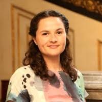 Gina Hufford's Instagram, Twitter & Facebook