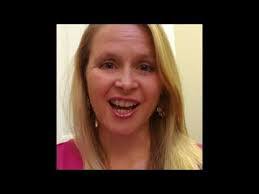 Leanna Foley's Instagram, Twitter & Facebook