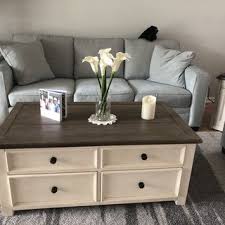 Bolanburg Coffee Table With Lift Top In 2020 Coffee Table Lift Top Coffee Table Ashley Furniture Homestore