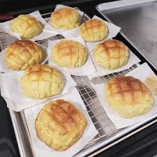 Melonpan Made By Https Www Instagram Com P B9vksm7jeyz Deliciously Baked Melonpan Added Matcha Powder Https Cookingwit Melon Bread Recipes Food