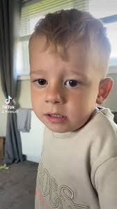 Littlr Girl Who Sounds Like A Tiger