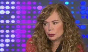 Ελένη Δήμου: Η εξομολόγηση για τα αγαπημένα πρόσωπα που «ζει» μέσα από το  τραγούδι, ο γιος της και η Κλαυδία της Eurovision (Βίντεο)