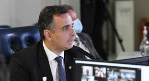 O pleno da corte vai decidir se acata ou não a decisão monocrática (individual) de barroso sobre o tema. 1vbqegu0zylqhm