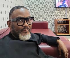 Echoes of War part two. A member of Pastor James Ng'ang'a's church has  faced his wrath for sleeping during a sermon. May God open those members  eyes to see beyond their noses |