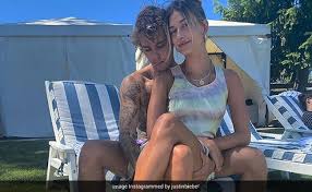 Justin bieber is a canadian singer and songwriter. Still Can T Believe You Chose Me Writes Justin Bieber To Wife Hailey
