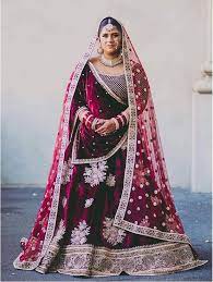Lehenga Dupatta Draping Ideas For Curvy Brides Frugal2fab Plus Size Wedding Outfits Bridal Outfits Indian Wedding Dress