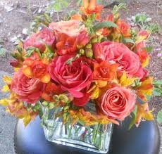 Maybe you would like to learn more about one of these? Flower Arrangement In Square Vase Accents Et Cetera Square Vase Centerpieces Flower Arrangements Square Glass Vase